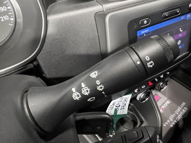 Photo 17 de l'offre de DACIA DUSTER 1.2 TCe 125 Prestige 4X2 BVM à 12990€ chez MKP Distribution