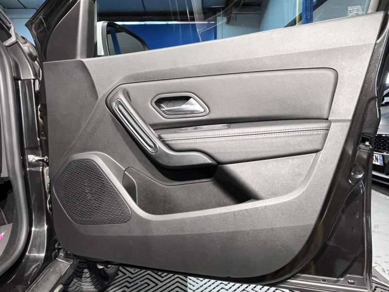 Photo 38 de l'offre de DACIA DUSTER 1.2 TCe 125 Prestige 4X2 BVM à 12990€ chez MKP Distribution