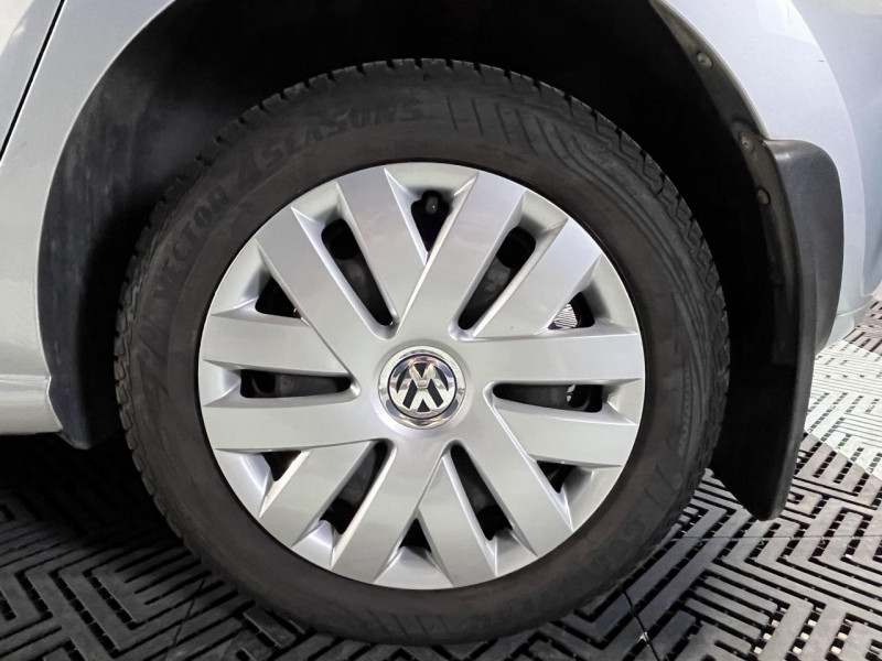 Photo 44 de l'offre de VOLKSWAGEN POLO  1.2 70 Confortline BVM  à 7990€ chez MKP Distribution