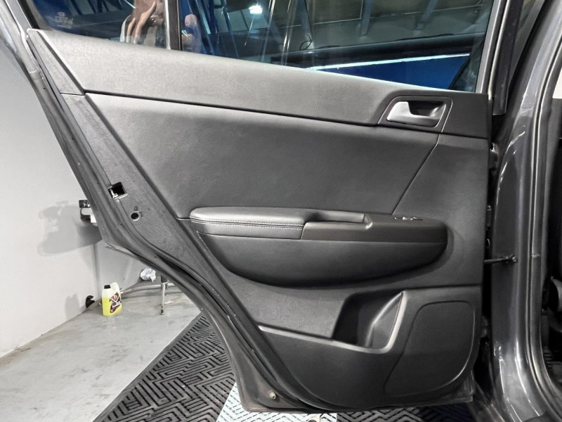 Photo 35 de l'offre de KIA SPORTAGE 1.6  CRDI 136 4x2  Design 7DCT à 17990€ chez MKP Distribution