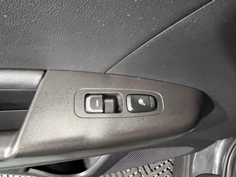 Photo 36 de l'offre de KIA SPORTAGE 1.6  CRDI 136 4x2  Design 7DCT à 17990€ chez MKP Distribution