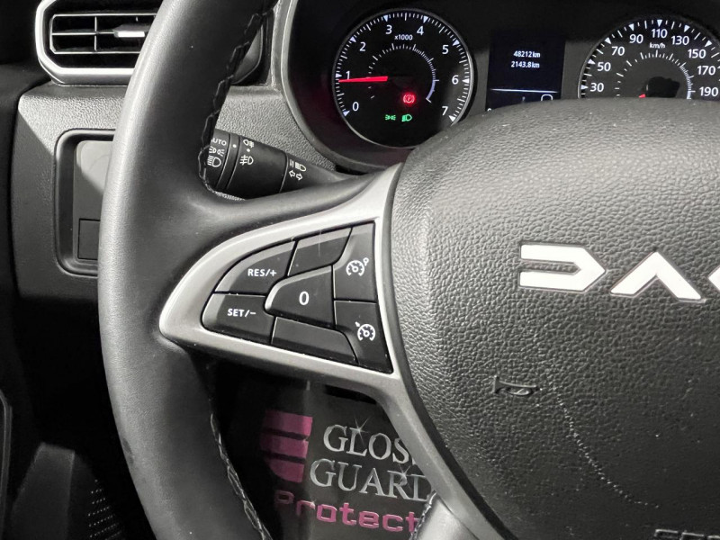 Photo 13 de l'offre de DACIA DUSTER 1.5 dCi 115 4WD Journey BVM à 22990€ chez MKP Distribution