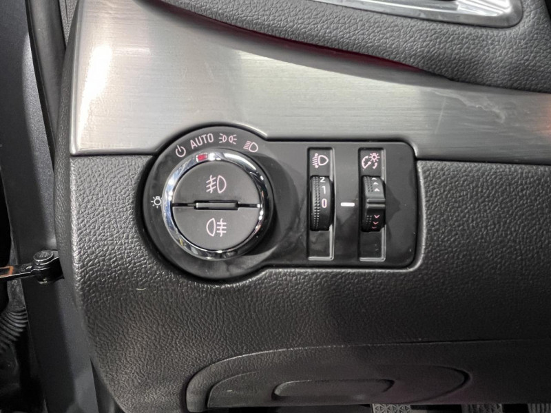 Photo 15 de l'offre de OPEL MOKKA  1.4 140  4x2  Cosmo Pack BVM à 12990€ chez MKP Distribution