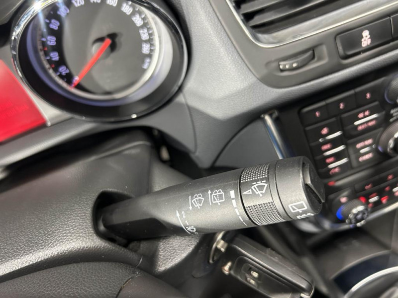 Photo 16 de l'offre de OPEL MOKKA 1.7 CDTI 130  4x2 Cosmo Pack  BVM à 10490€ chez MKP Distribution