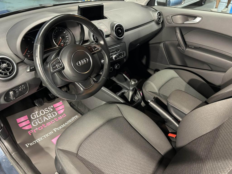 Photo 24 de l'offre de AUDI A1  1.0 TFSI Ultra Ambiante 82 BVM  à 11990€ chez MKP Distribution