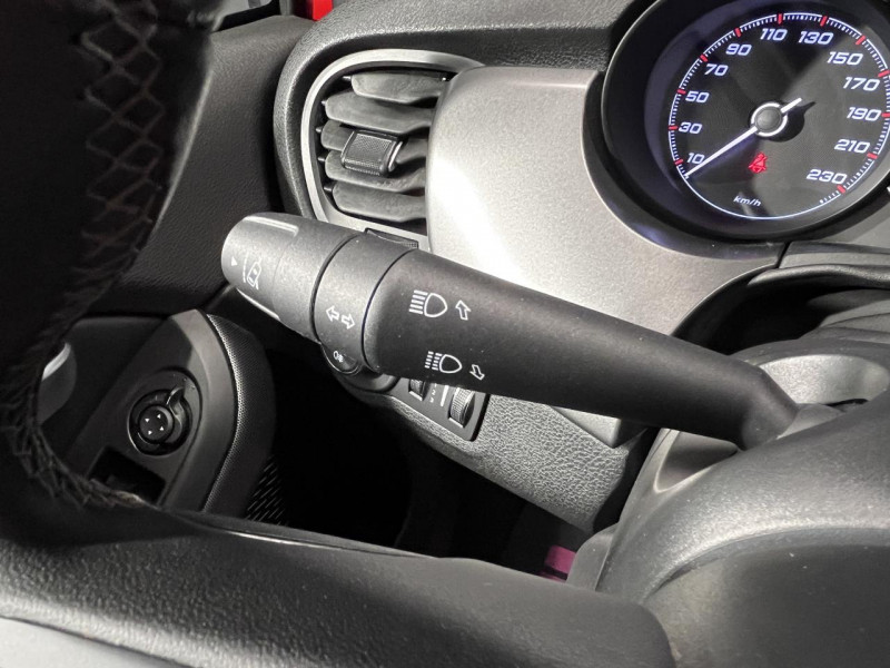 Photo 17 de l'offre de FIAT 500X 1.0 FireFly Turbo 120 Sport à 14490€ chez MKP Distribution