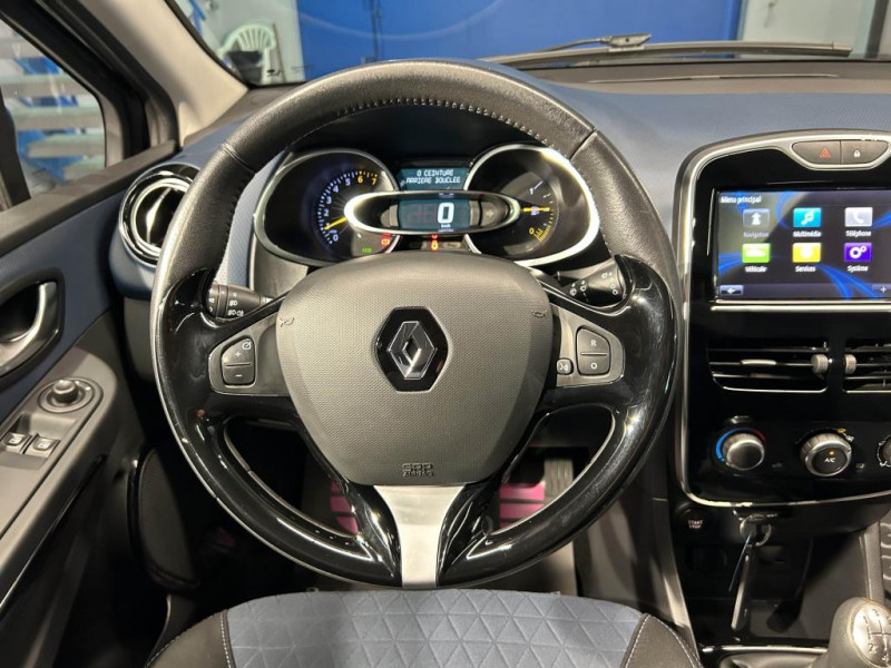 Photo 13 de l'offre de RENAULT CLIO IV 0.9 TCe 90 Energy Intens BVM  à 9490€ chez MKP Distribution