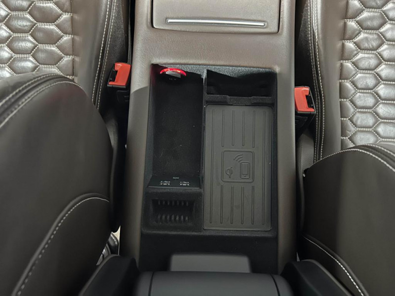 Photo 25 de l'offre de AUDI RS6 Performance 4.0i V8 TFSI  605 Tiptronic Quattro BVA à 59990€ chez MKP Distribution