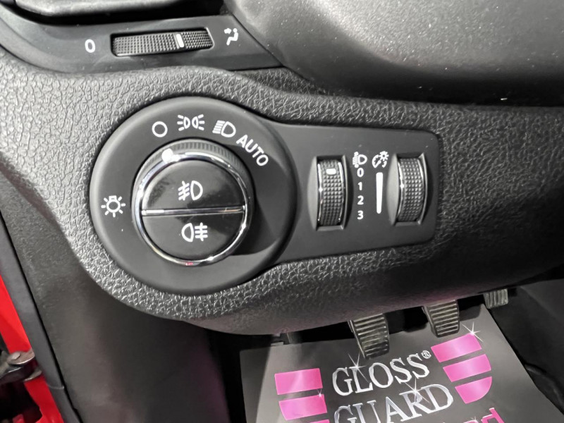 Photo 16 de l'offre de FIAT 500X 1.0 FireFly Turbo 120 Sport à 14490€ chez MKP Distribution