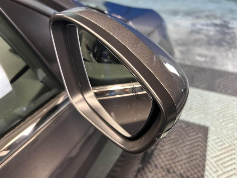 Photo 44 de l'offre de PEUGEOT 308 SW 1.5 BlueHDi 130 Allure Pack BVA à 14490€ chez MKP Distribution