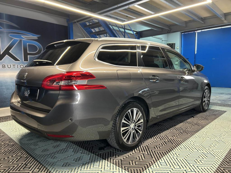 Photo 5 de l'offre de PEUGEOT 308 SW 1.5 BlueHDi 130 Allure Pack BVA à 14490€ chez MKP Distribution