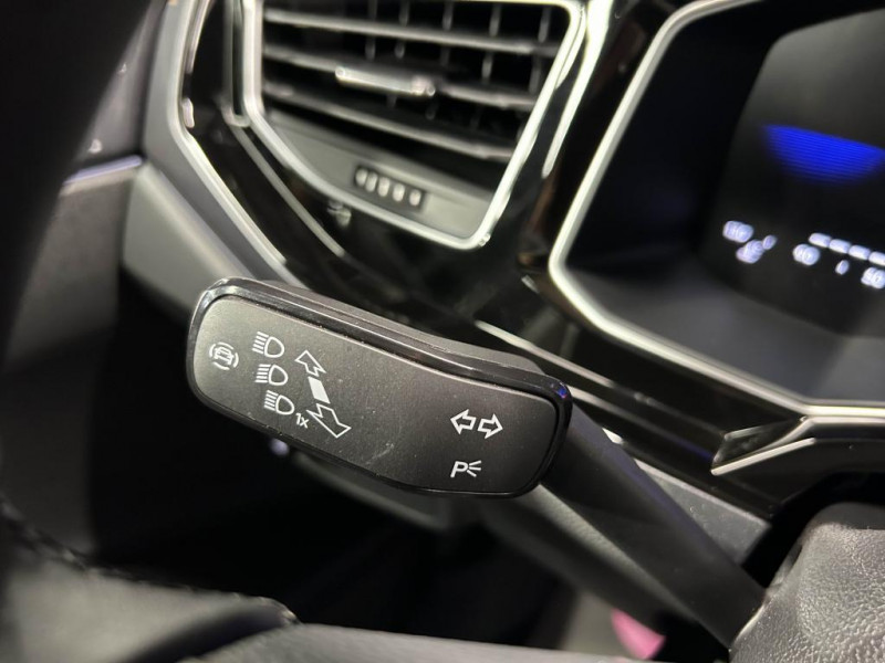 Photo 14 de l'offre de VOLKSWAGEN POLO  1.0 TSI 95  Style BVM à 18490€ chez MKP Distribution