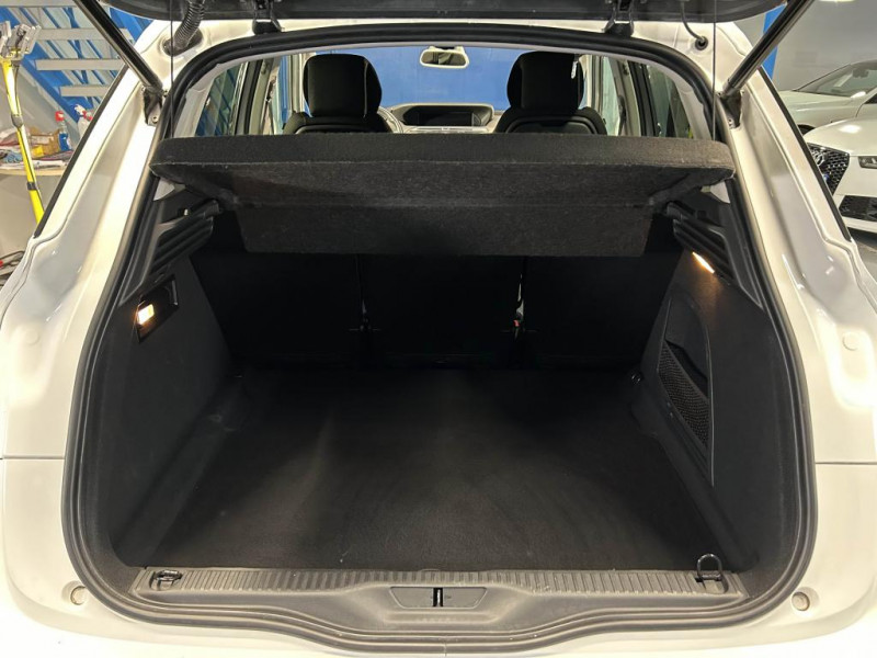 Photo 9 de l'offre de CITROEN C4 PICASSO  1.6 BlueHDi 120  Shine  BVA à 11990€ chez MKP Distribution