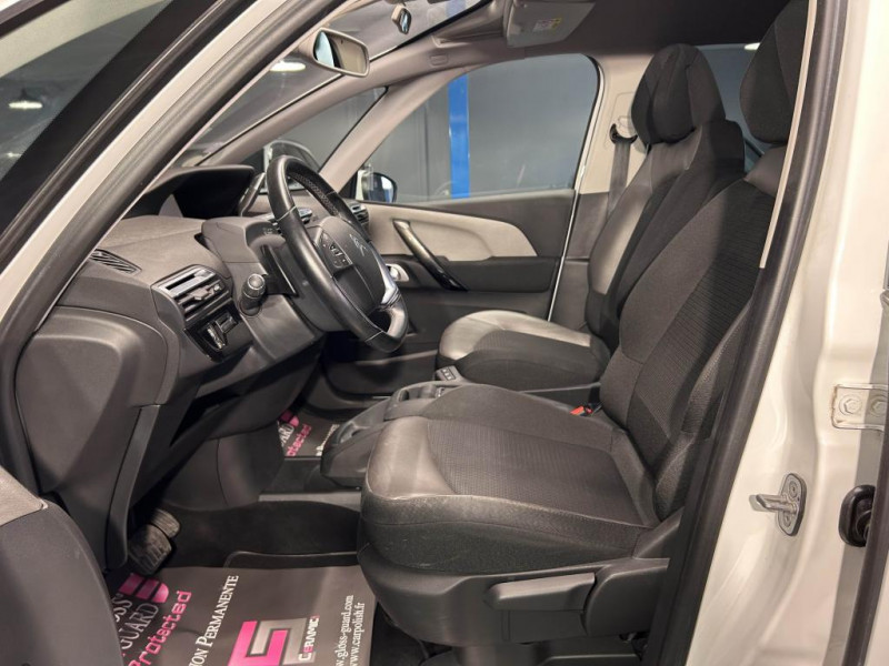 Photo 24 de l'offre de CITROEN C4 PICASSO  1.6 BlueHDi 120  Shine  BVA à 11990€ chez MKP Distribution
