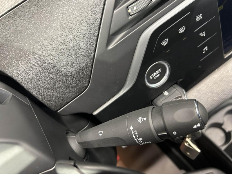 Photo 18 de l'offre de CITROEN C4 PICASSO  1.6 BlueHDi 120  Shine  BVA à 11990€ chez MKP Distribution