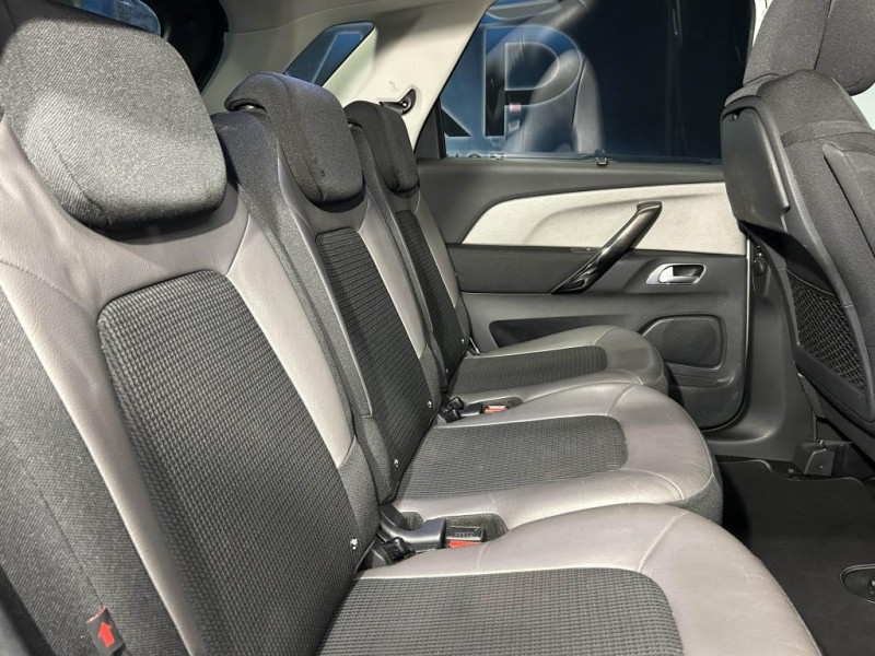 Photo 30 de l'offre de CITROEN C4 PICASSO  1.6 BlueHDi 120  Shine  BVA à 11990€ chez MKP Distribution