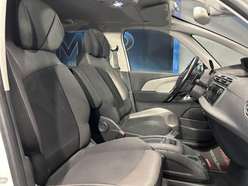 Photo 33 de l'offre de CITROEN C4 PICASSO  1.6 BlueHDi 120  Shine  BVA à 11990€ chez MKP Distribution