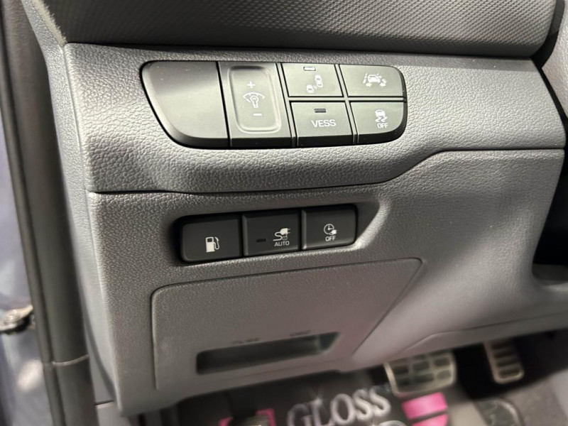Photo 25 de l'offre de HYUNDAI IONIQ 1.6 Plug-In 141 Executive BVA à 13990€ chez MKP Distribution