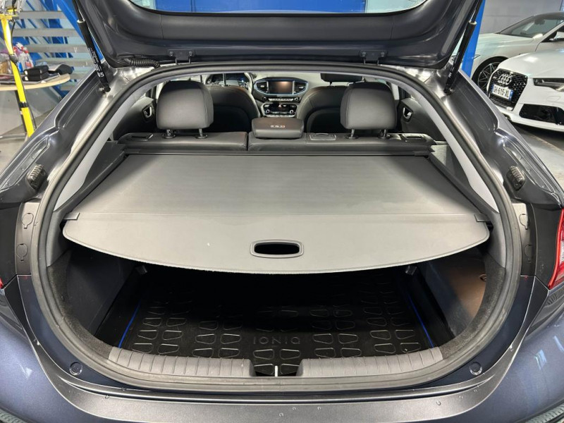 Photo 9 de l'offre de HYUNDAI IONIQ 1.6 Plug-In 141 Executive BVA à 13990€ chez MKP Distribution
