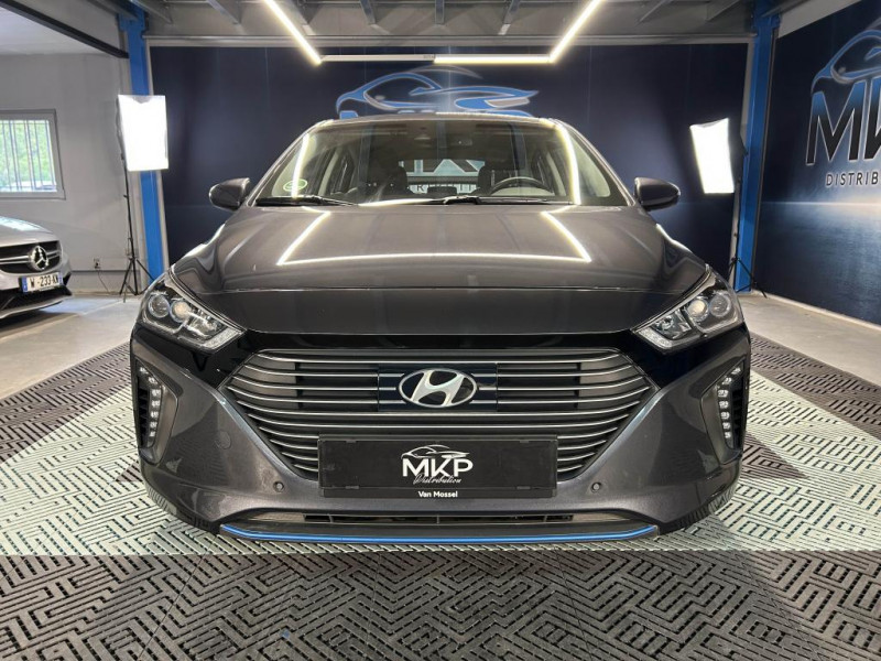 Photo 8 de l'offre de HYUNDAI IONIQ 1.6 Plug-In 141 Executive BVA à 13990€ chez MKP Distribution