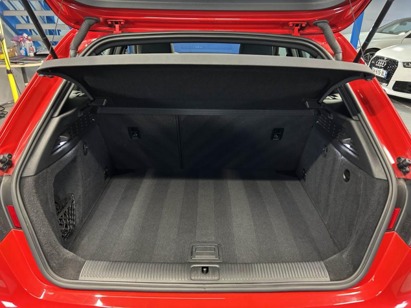 Photo 9 de l'offre de AUDI A3 SPORTBACK 1.4 TFSI  ultra 150 S Line BVA à 16990€ chez MKP Distribution