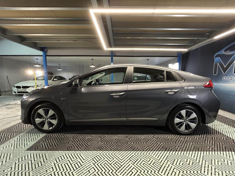 Photo 2 de l'offre de HYUNDAI IONIQ 1.6 Plug-In 141 Executive BVA à 13990€ chez MKP Distribution