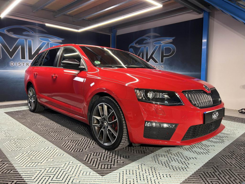 Photo 7 de l'offre de SKODA OCTAVIA COMBI  2.0 TSI 230  RS 230  BVA à 19990€ chez MKP Distribution