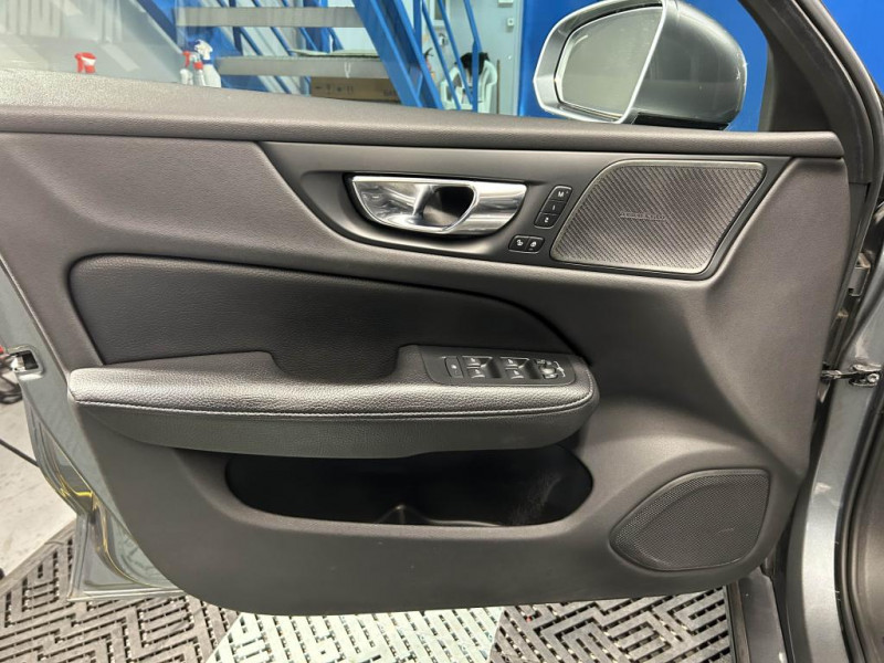 Photo 27 de l'offre de VOLVO V60 2.0 D3 150  Geartronic 8 Inscription Luxe à 24990€ chez MKP Distribution