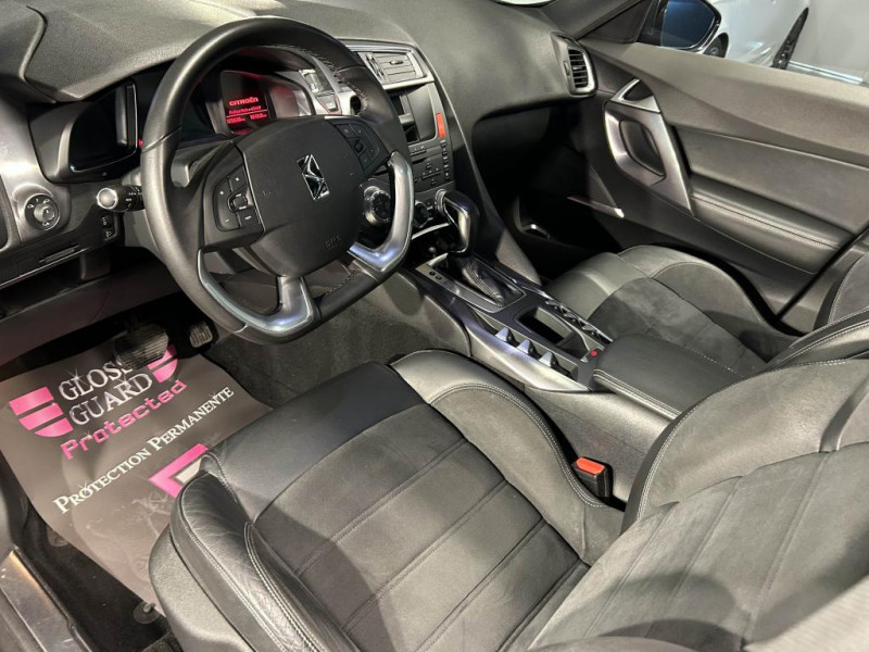 Photo 25 de l'offre de CITROEN DS5 1.6 THP 156 So Chic BVA à 14490€ chez MKP Distribution