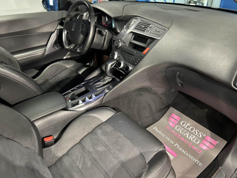 Photo 33 de l'offre de CITROEN DS5 1.6 THP 156 So Chic BVA à 14490€ chez MKP Distribution
