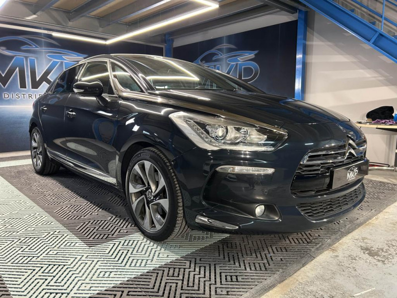 Photo 8 de l'offre de CITROEN DS5 1.6 THP 156 So Chic BVA à 14490€ chez MKP Distribution