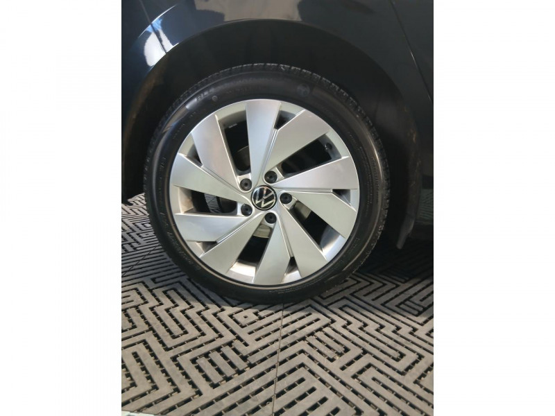 Photo 37 de l'offre de VOLKSWAGEN GOLF 2.0 TDI SCR  Style 115 BVM à 21490€ chez MKP Distribution