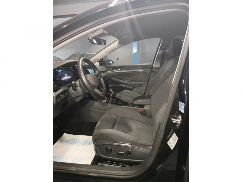 Photo 11 de l'offre de VOLKSWAGEN GOLF 2.0 TDI SCR  Style 115 BVM à 21490€ chez MKP Distribution