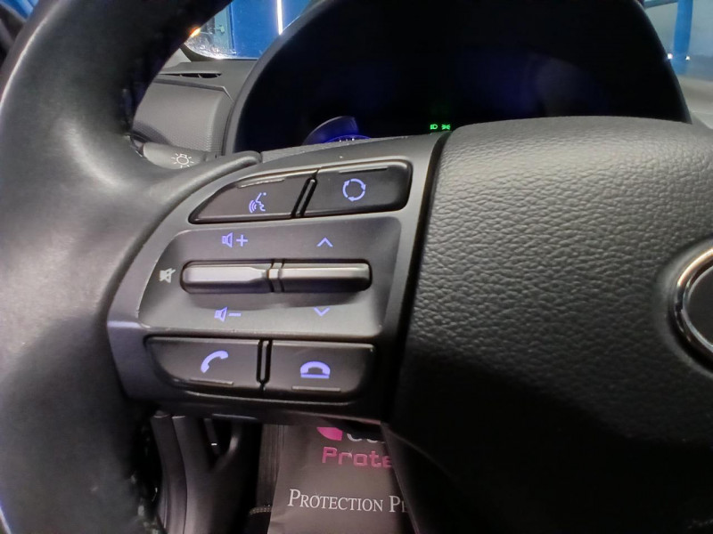 Photo 12 de l'offre de HYUNDAI KONA 1.0 T-GDi 120  Creative BVM à 12990€ chez MKP Distribution