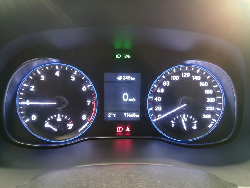 Photo 9 de l'offre de HYUNDAI KONA 1.0 T-GDi 120  Creative BVM à 12990€ chez MKP Distribution