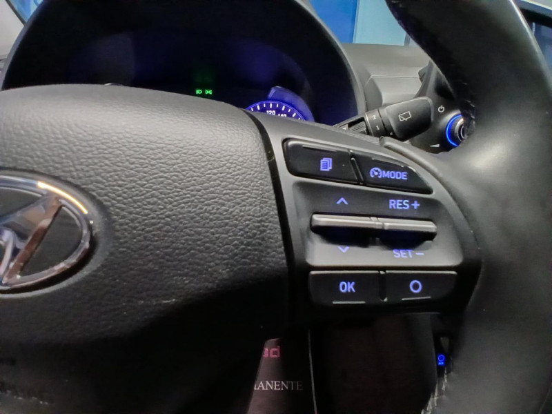 Photo 13 de l'offre de HYUNDAI KONA 1.0 T-GDi 120  Creative BVM à 12990€ chez MKP Distribution