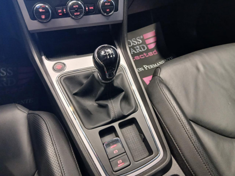 Photo 22 de l'offre de SEAT LEON 1.5 TSI ACT 150  Xcellence BVM à 15990€ chez MKP Distribution