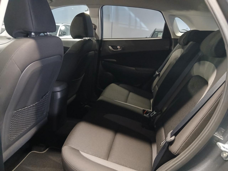 Photo 23 de l'offre de HYUNDAI KONA 1.0 T-GDi 120  Creative BVM à 12990€ chez MKP Distribution