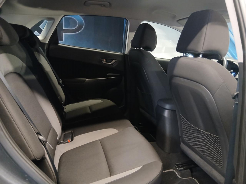 Photo 22 de l'offre de HYUNDAI KONA 1.0 T-GDi 120  Creative BVM à 12990€ chez MKP Distribution