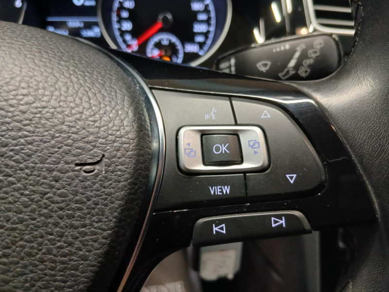 Photo 15 de l'offre de VOLKSWAGEN GOLF 1.0 TSI 115 iQ Drive BVM à 14990€ chez MKP Distribution