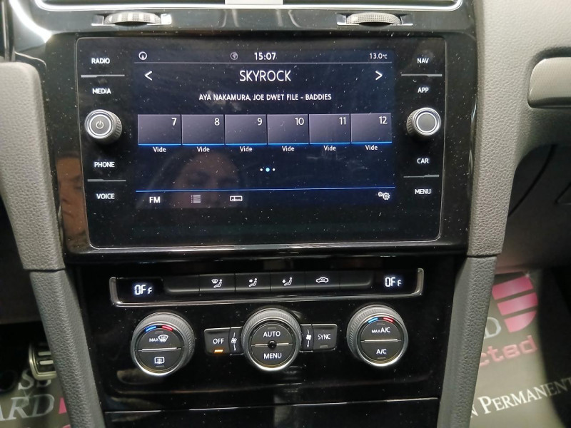 Photo 24 de l'offre de VOLKSWAGEN GOLF 1.0 TSI 115 iQ Drive BVM à 14990€ chez MKP Distribution