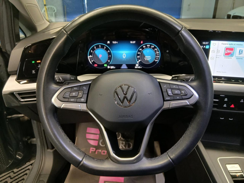 Photo 14 de l'offre de VOLKSWAGEN GOLF  1.5  TFSi 150 Life DSG - TVA à 24990€ chez MKP Distribution