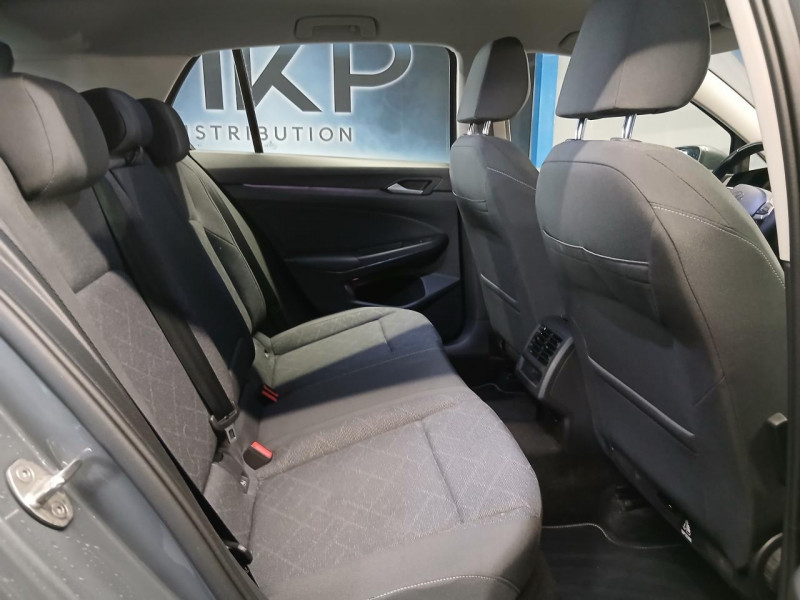 Photo 28 de l'offre de VOLKSWAGEN GOLF  1.5  TFSi 150 Life DSG - TVA à 23990€ chez MKP Distribution