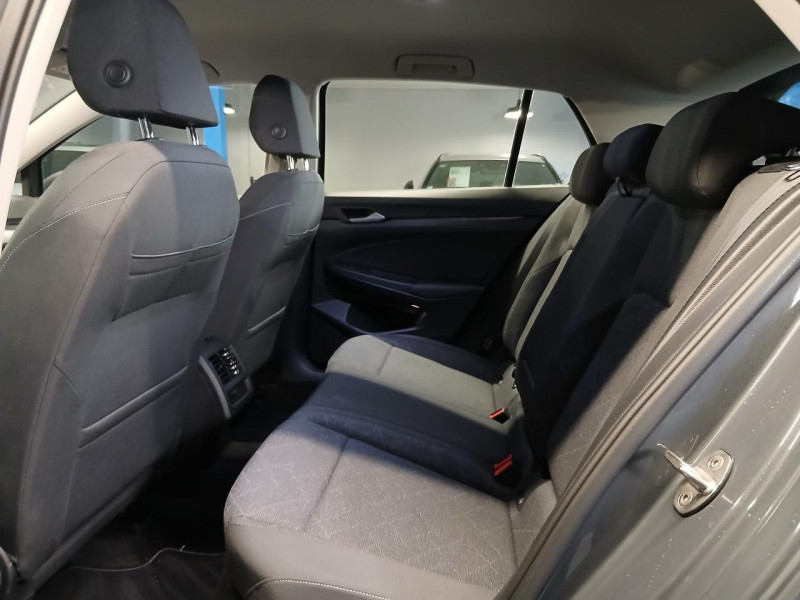 Photo 27 de l'offre de VOLKSWAGEN GOLF  1.5  TFSi 150 Life DSG - TVA à 23990€ chez MKP Distribution