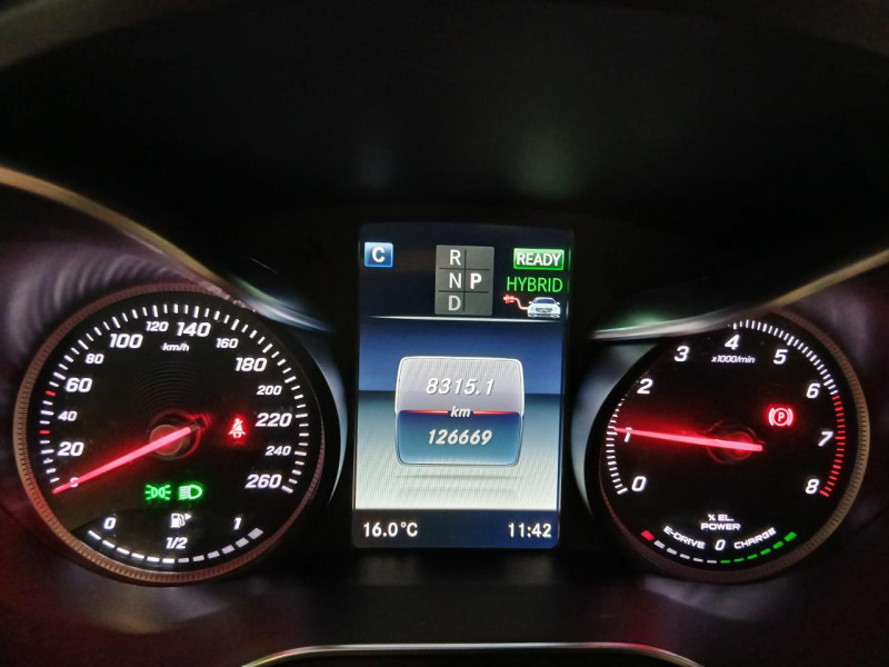Photo 9 de l'offre de MERCEDES-BENZ CLASSE GLC GLC 350 e 7G-Tronic Plus  Fascination 4-Matic  à 25490€ chez MKP Distribution
