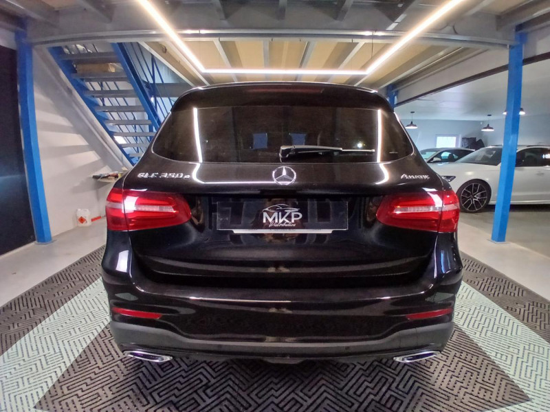 Photo 5 de l'offre de MERCEDES-BENZ CLASSE GLC GLC 350 e 7G-Tronic Plus  Fascination 4-Matic  à 25490€ chez MKP Distribution