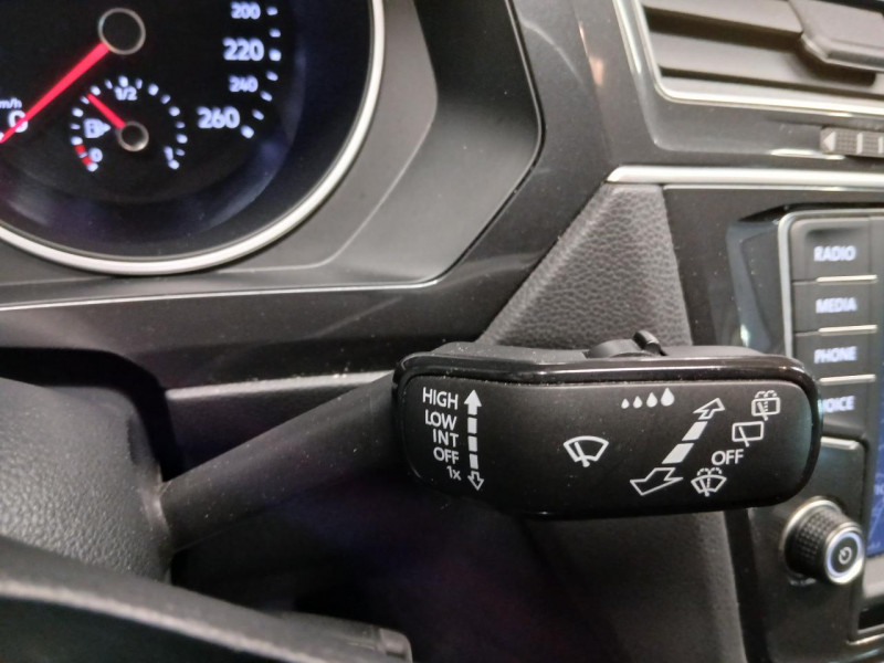 Photo 15 de l'offre de VOLKSWAGEN TIGUAN 1.4 TSI ACT 150  ConfortLine BVM  à 19490€ chez MKP Distribution