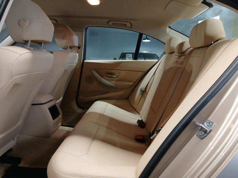 Photo 19 de l'offre de BMW SERIE 3 316i 136 F30 Lounge BVA à 16990€ chez MKP Distribution