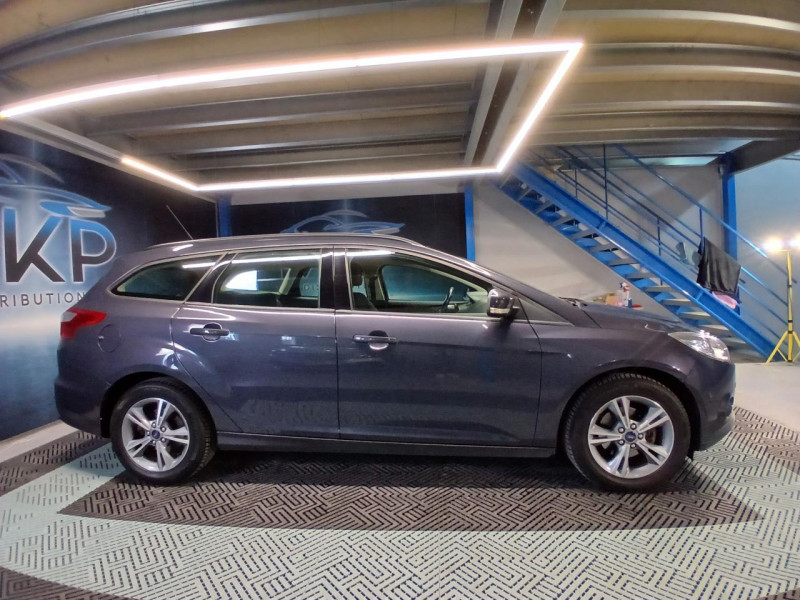Photo 6 de l'offre de FORD FOCUS  1.0  125 EcoBoost Trend BVM à 8990€ chez MKP Distribution