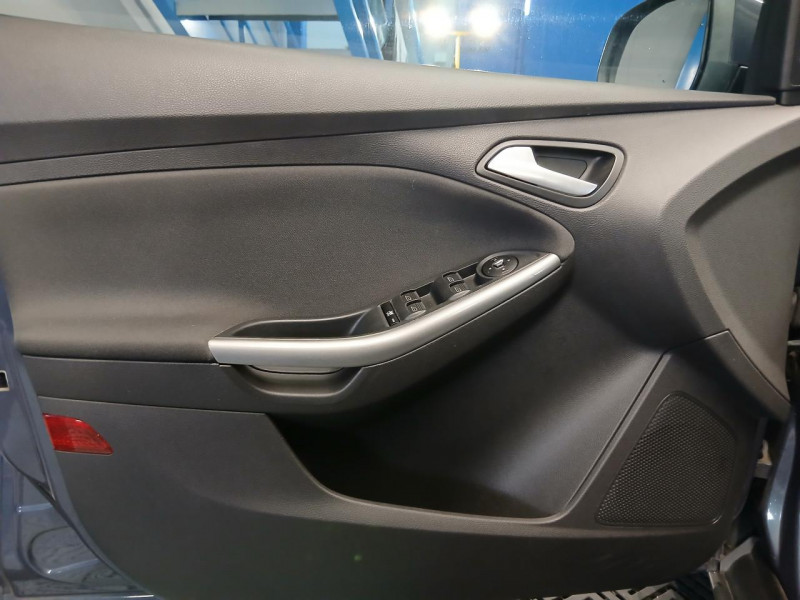 Photo 24 de l'offre de FORD FOCUS  1.0  125 EcoBoost Trend BVM à 8990€ chez MKP Distribution